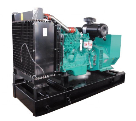 좋은 가격 물 냉각 6BTA 6BTA5.9-G2 100kw 비상 킴인 디젤 발전기 온라인으로