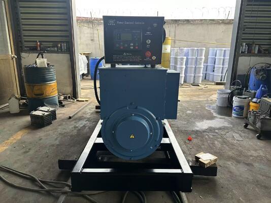 좋은 가격 신뢰할 수 있는 200KW / 250KVA 오픈 타입 디젤 젠셋 온라인으로