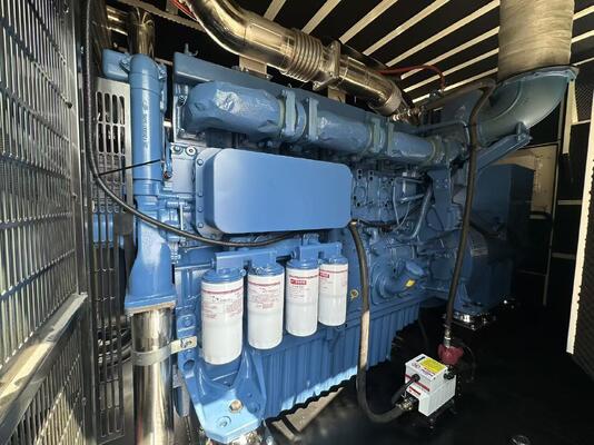 좋은 가격 Yuchai 엔진으로 구동되는 도매 1250kVA 자동 디젤 발전기 온라인으로